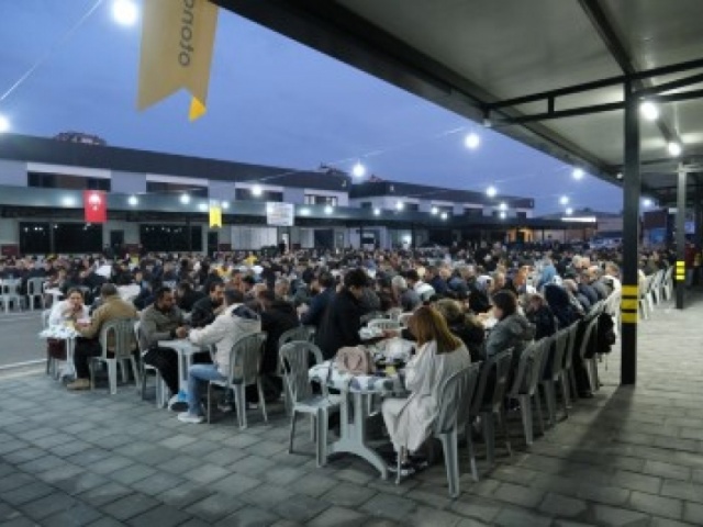 Galericiler Odası Başkanı Mehmed Güveloğlu’ndan 1100 Kişilik İftar Daveti